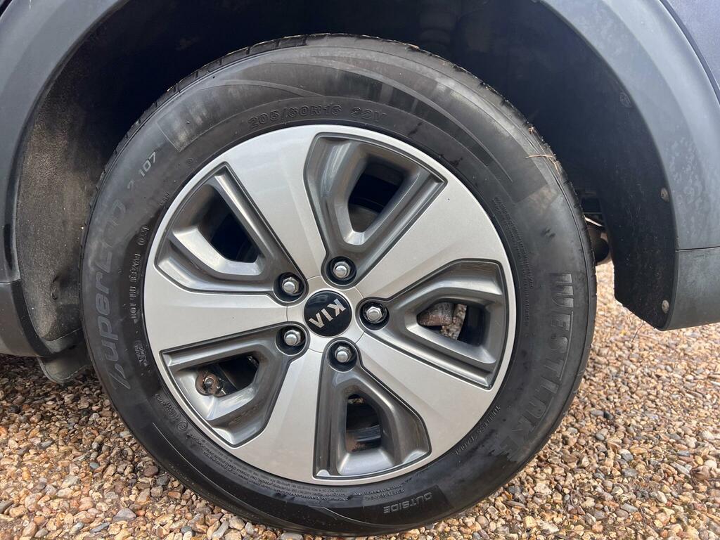 Kia Niro Black #42