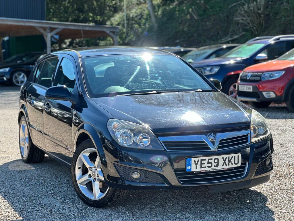 Vauxhall Astra 1.6 Exclusive - Blue #1