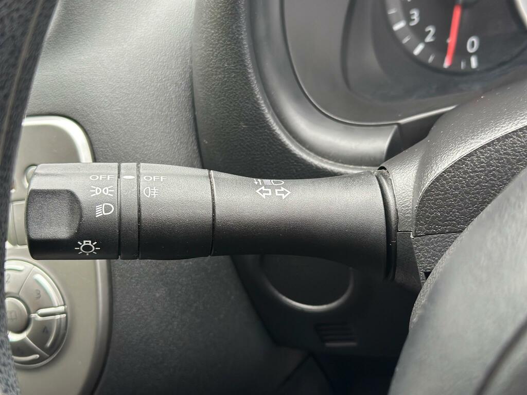 Nissan Micra 1.2 Automatic Silver #17