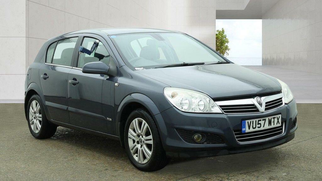 Vauxhall Astra Life Ac 16V E4 Silver #1