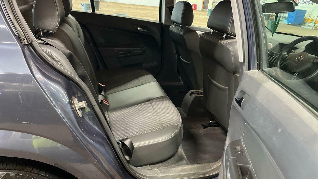 Vauxhall Astra Life Ac 16V E4 Silver #10