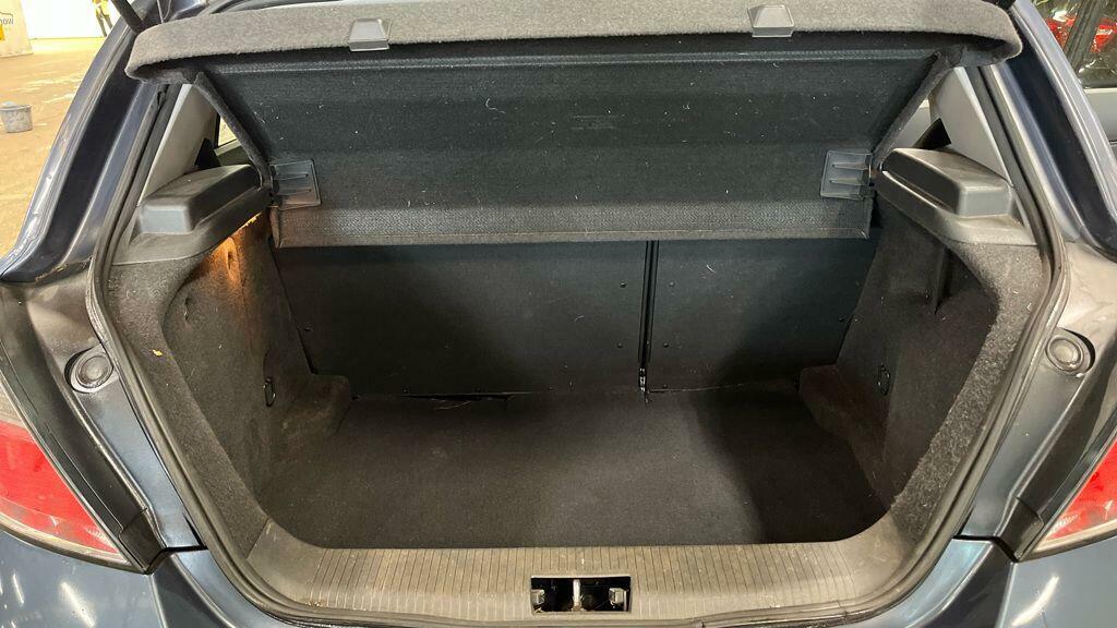 Vauxhall Astra Life Ac 16V E4 Silver #9