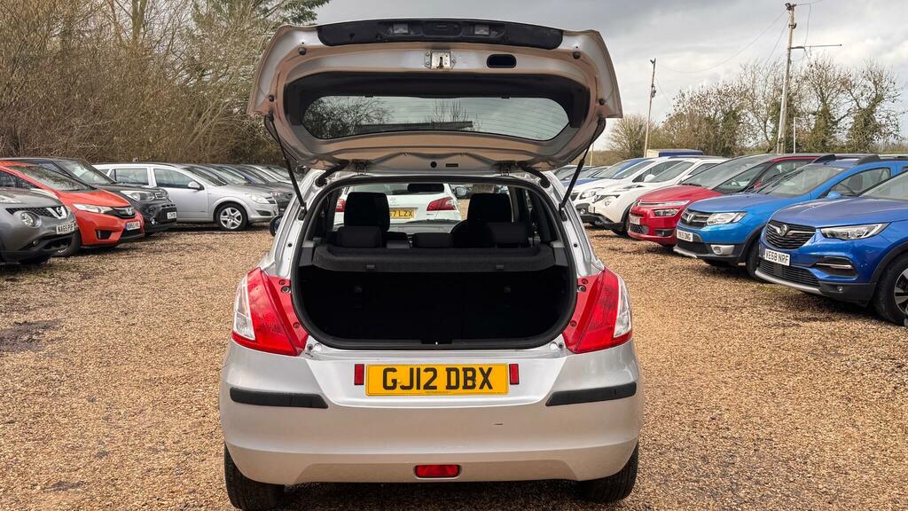 Suzuki Swift 1.2 Sz3 Ddis 75 Bhp Green #30