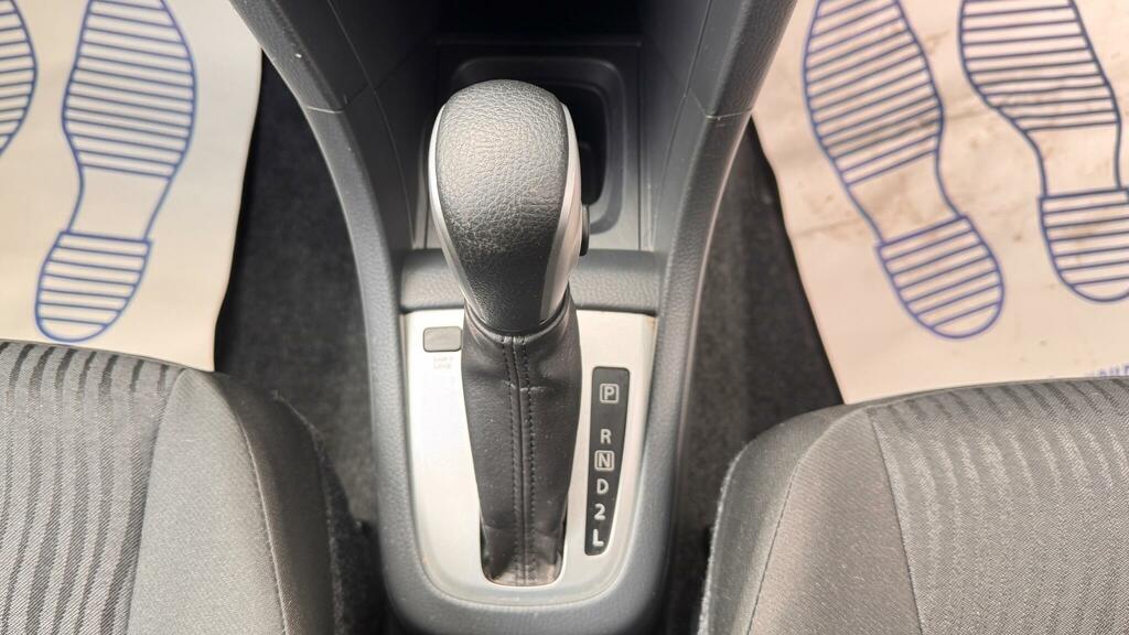 Suzuki Swift 1.2 Sz3 Ddis 75 Bhp Green #11