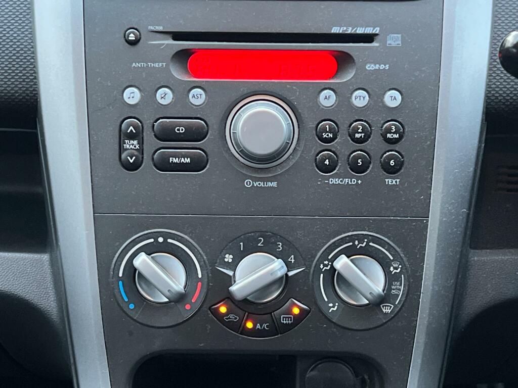 Vauxhall Agila 1.2 16V Design Red #15