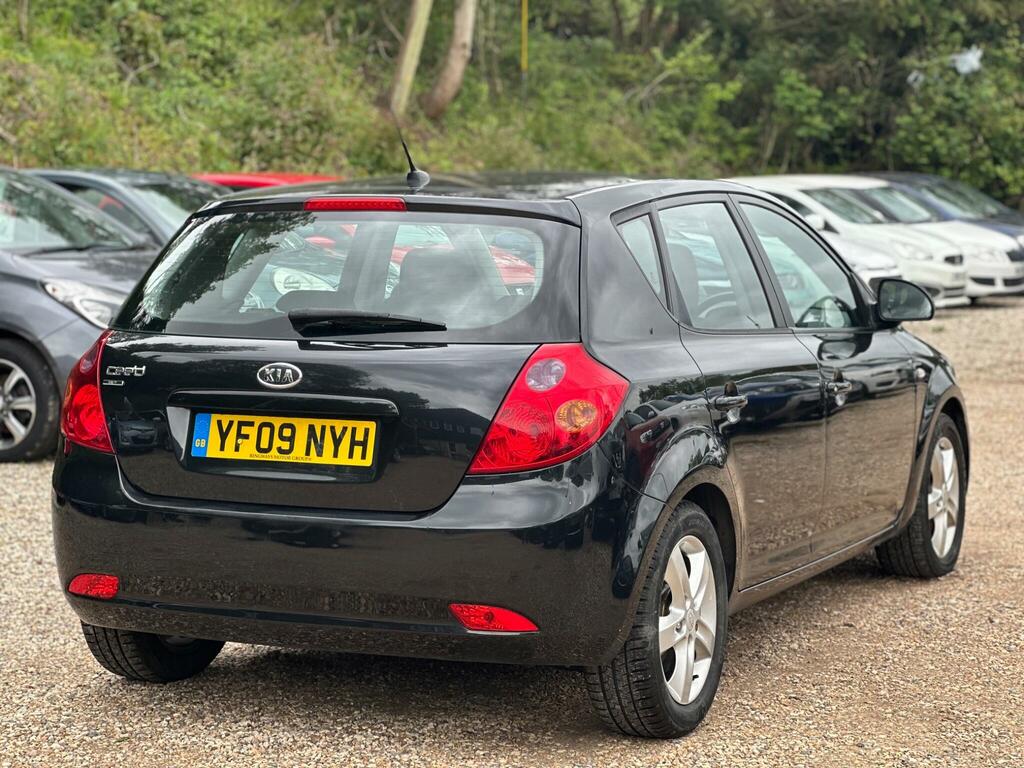 Kia Ceed 1.6 Sr7 Black #6