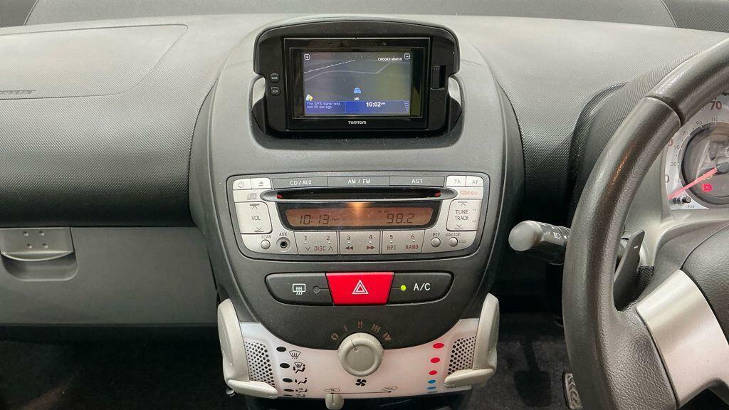 Toyota Aygo 1.0 Vvt-i Fire Multimode White #11