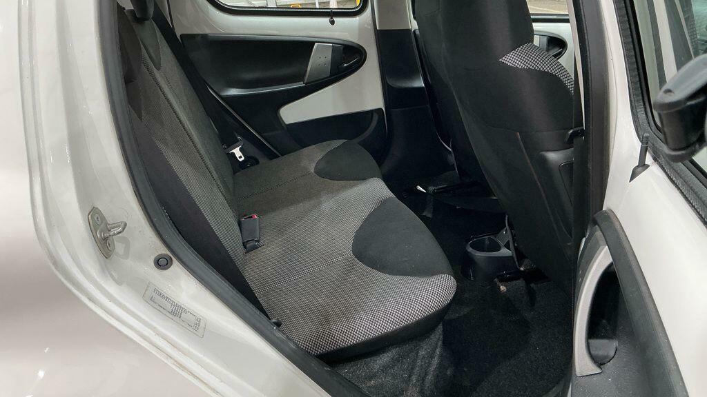 Toyota Aygo 1.0 Vvt-i Fire Multimode White #13