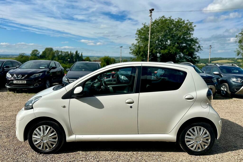 Toyota Aygo 1.0 Vvt-i Move Multimode Euro 5 BD63XWG White #5
