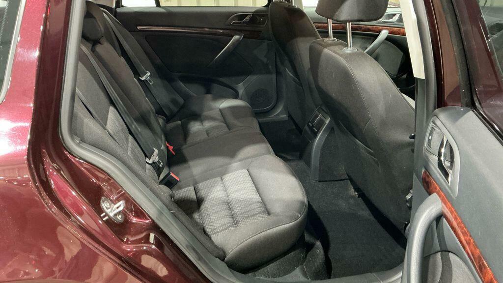 Skoda Octavia Hatchback Silver #7