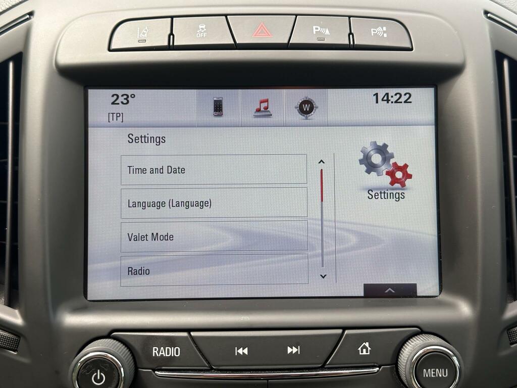 Vauxhall Insignia 2L Elite Nav White #26