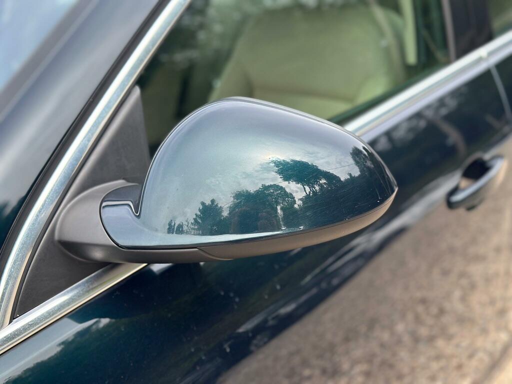Vauxhall Insignia 2L Elite Nav White #12