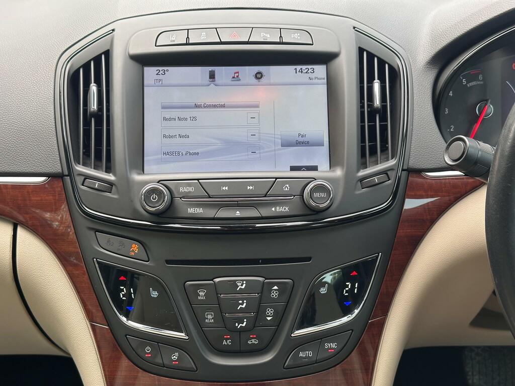 Vauxhall Insignia 2L Elite Nav White #20