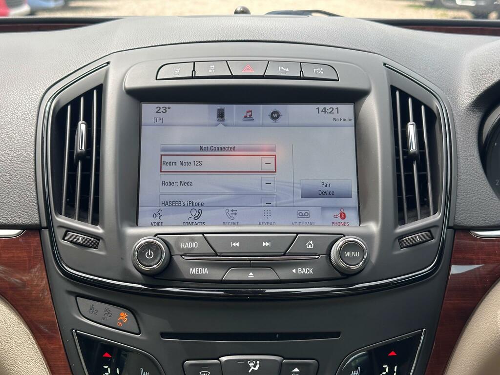 Vauxhall Insignia 2L Elite Nav White #21