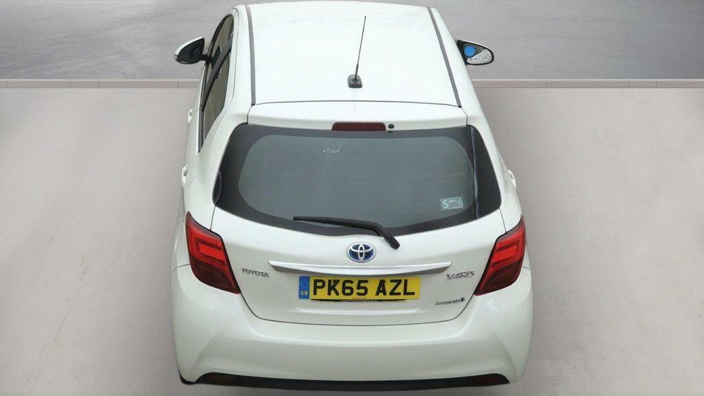 Toyota Yaris Excel Blue #8