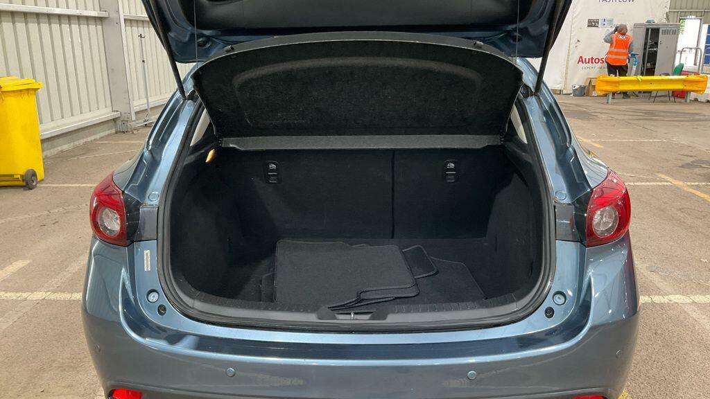 Mazda 3 2.0 Skyactiv-g Se-l Nav Hatchback #9