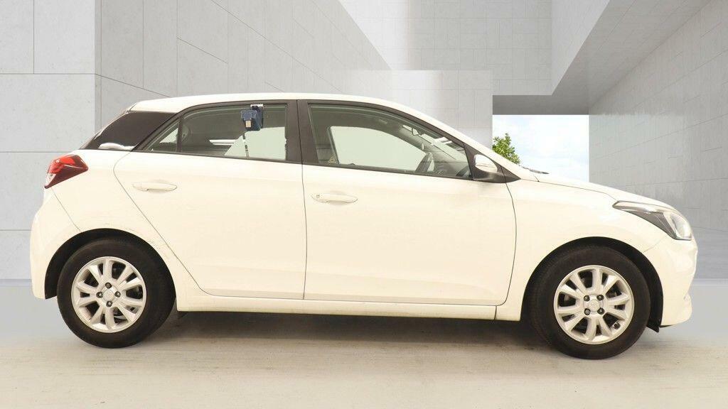 Hyundai I20 1.2 Se Euro 6 White #4