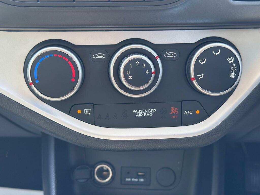 Kia Picanto 1 Air 5-Door Silver #21