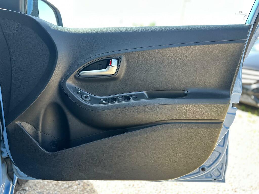 Kia Picanto 1 Air 5-Door Silver #32
