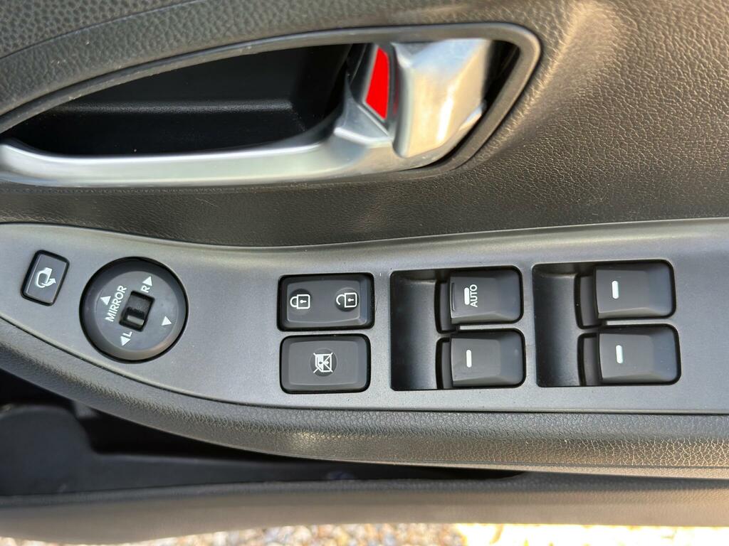 Kia Picanto 1 Air 5-Door Silver #34