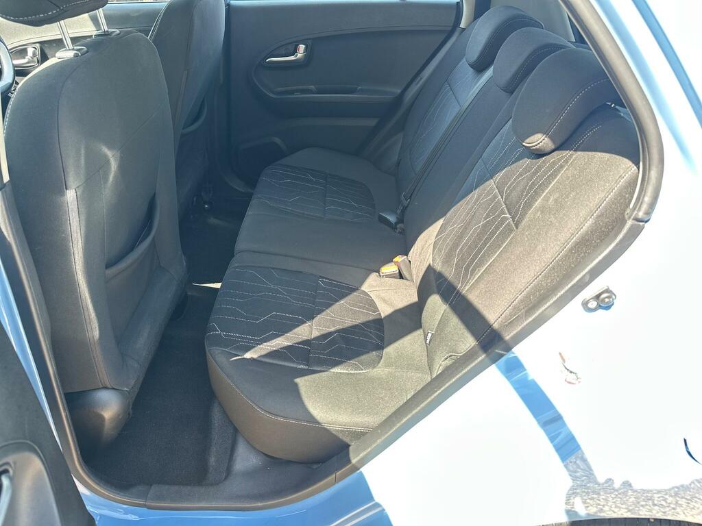 Kia Picanto 1 Air 5-Door Silver #30