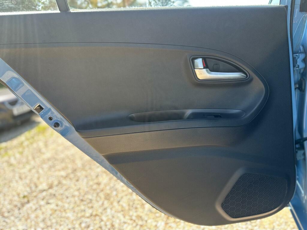 Kia Picanto 1 Air 5-Door Silver #35