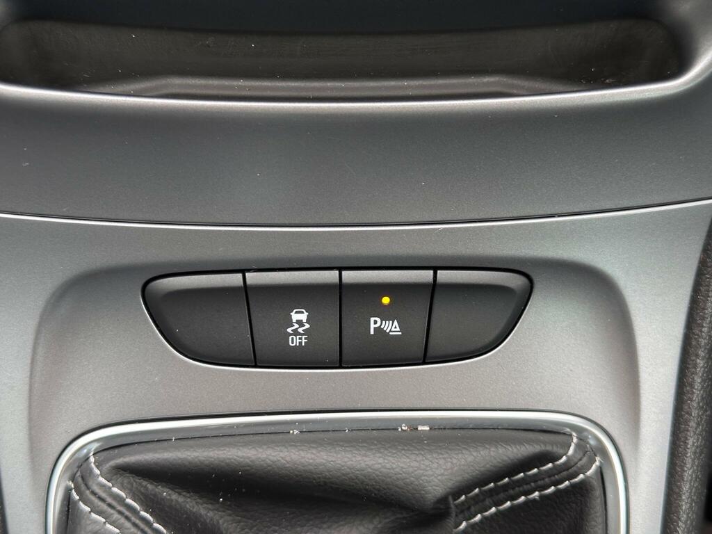 Vauxhall Astra Design Silver #22