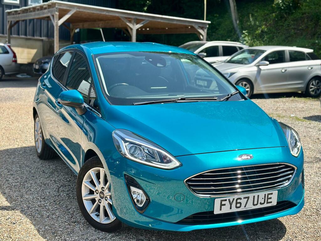 Ford Fiesta 1.0T Ecoboost Titanium Euro 6 Ss FY67UJE Blue