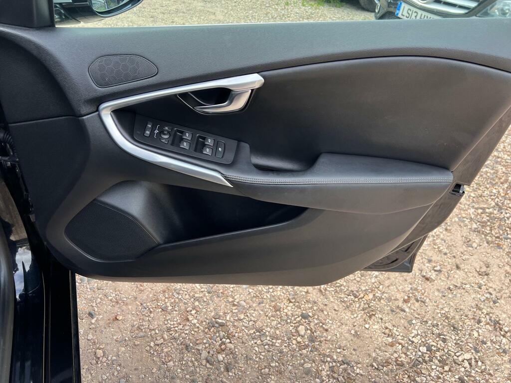 Volvo V40 D2 Es Blue #41