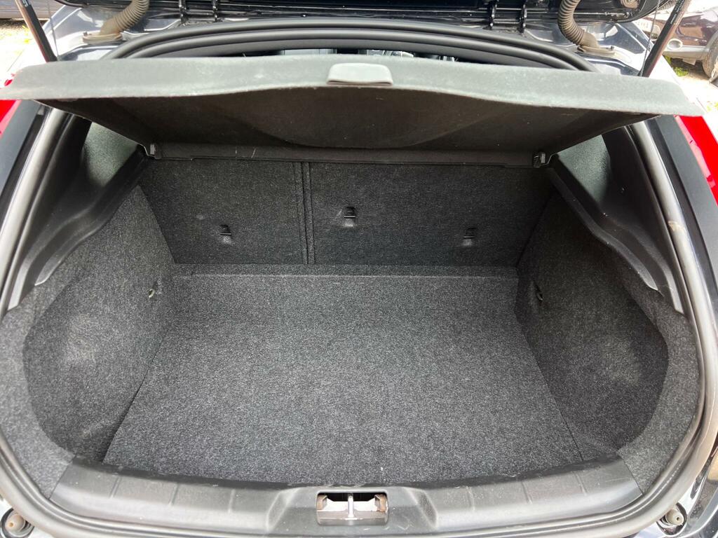 Volvo V40 D2 Es Blue #11