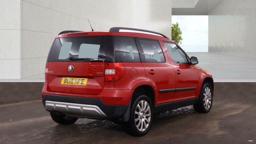 Skoda Yeti 2.0 Tdi Se Business Outdoor Euro 6 Ss Red #5