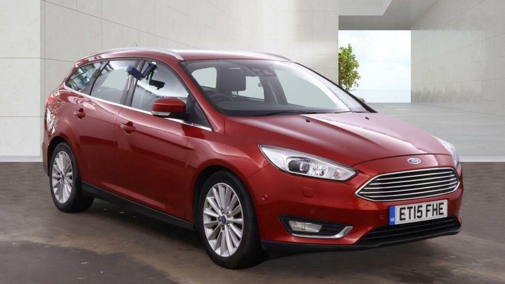 Ford Focus 1.5 Tdci Titanium X Euro 6 Ss Red