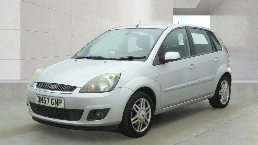 Ford Fiesta 1.6 Ghia Silver #3