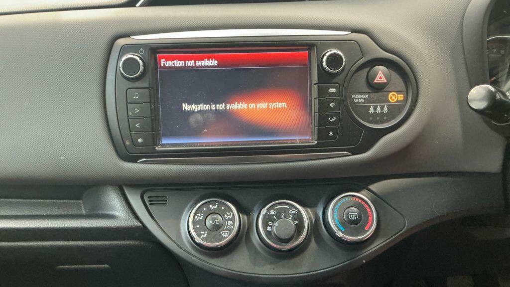 Toyota Yaris Hatchback  #13