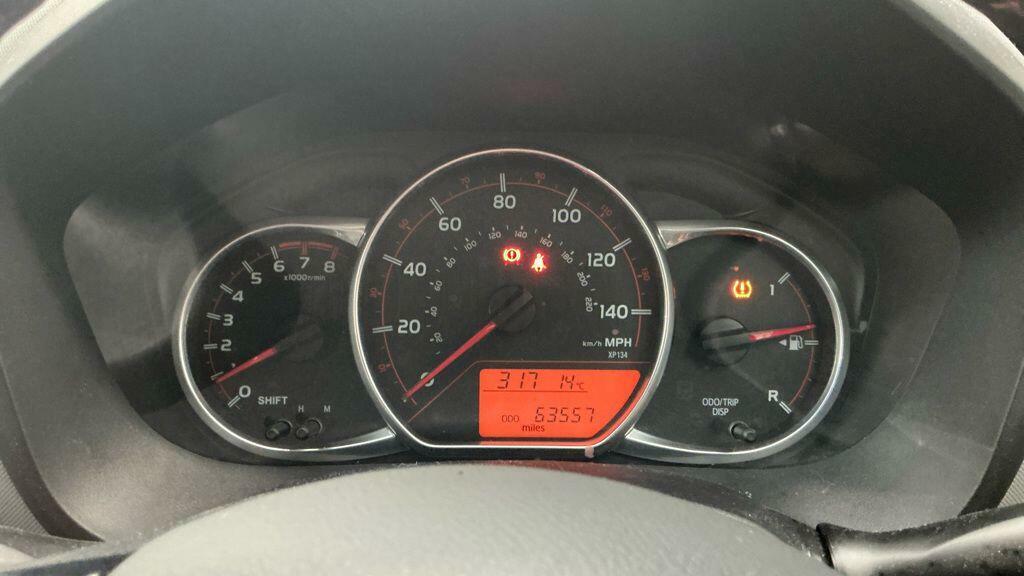 Toyota Yaris Hatchback  #12