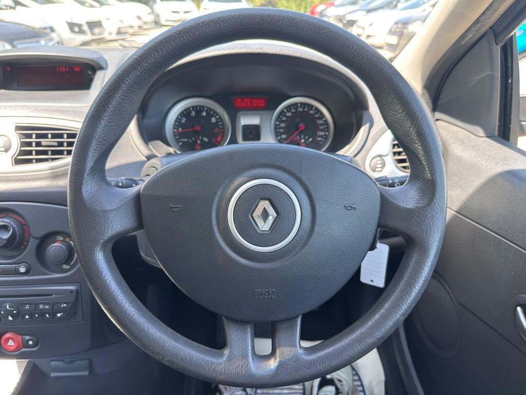 Renault Clio 1.2 Extreme Hatchback Euro 5 75 White #16