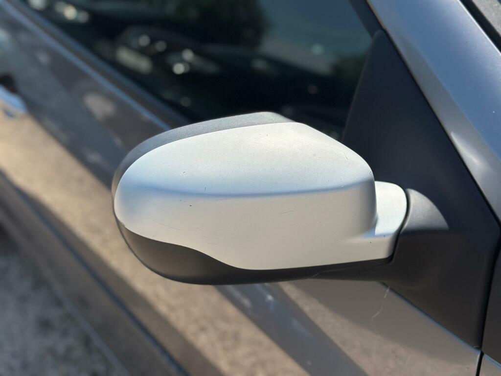 Renault Clio 1.2 Extreme Hatchback Euro 5 75 White #11