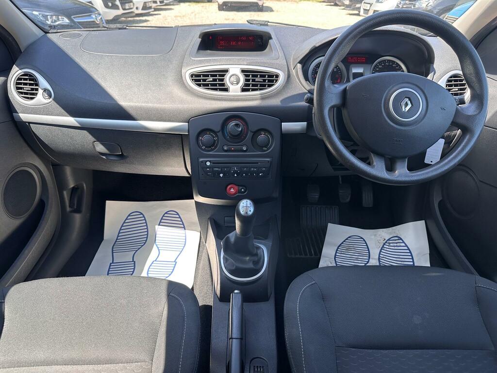Renault Clio 1.2 Extreme Hatchback Euro 5 75 White #15