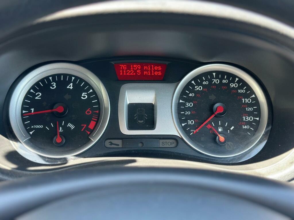 Renault Clio 1.2 Extreme Hatchback Euro 5 75 White #17