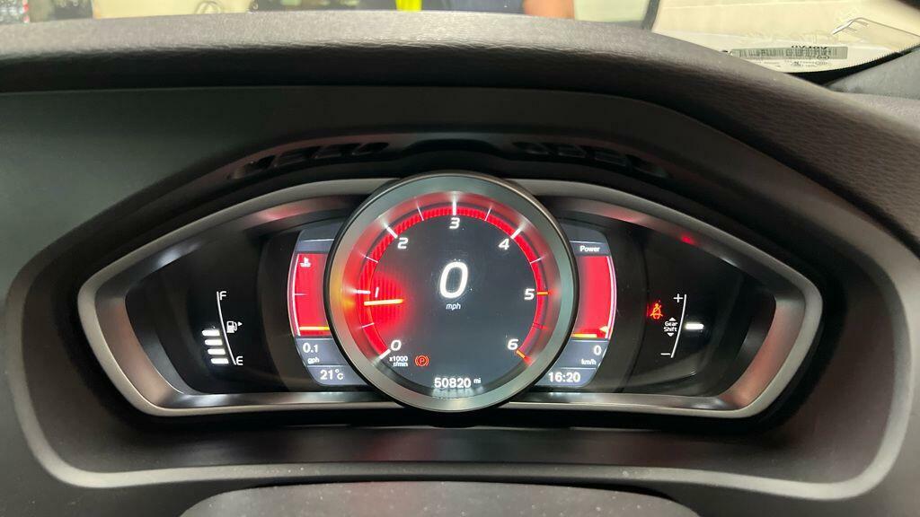 Volvo V40 D2m Se Lux Winter Pack, Heated Seats, Heated Scre Black #10
