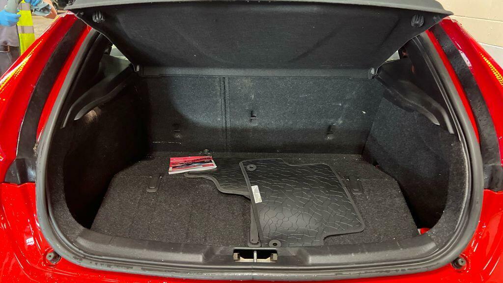 Volvo V40 D2m Se Lux Winter Pack, Heated Seats, Heated Scre Black #7