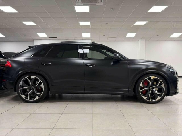 Audi RSQ8 2023 4.0 Tfsi V8 Vorsprung Suv Tiptroni Black #2