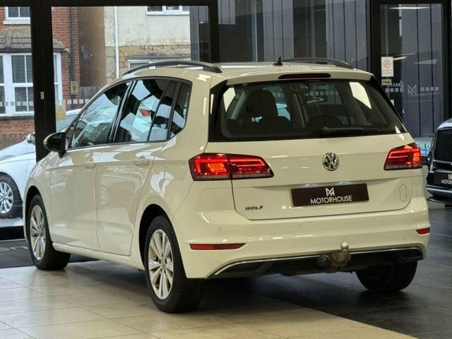 Volkswagen Golf SV 2018 1.6 Tdi Se Mpv Euro 6 Ss White #2