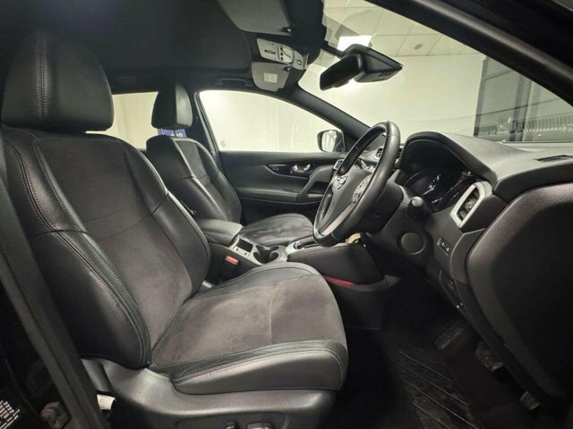 Nissan Qashqai 2017 1.6 Dci N-vision Suv Xtron 2Wd Eur Black #3