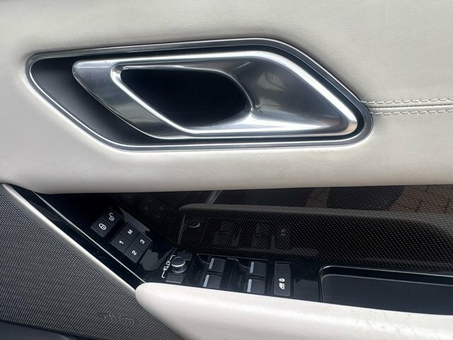 Land Rover Range Rover Velar First Edition Grey #17