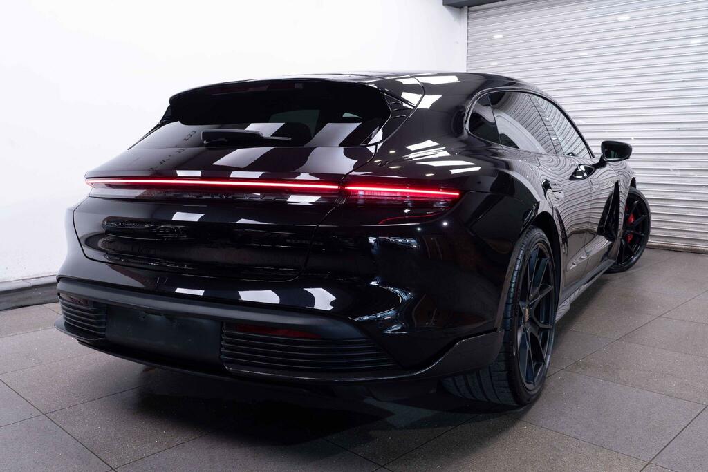 Porsche Taycan Performance Plus 93.4Kwh Gts Sport Turismo 4W DF23CHV Black #4