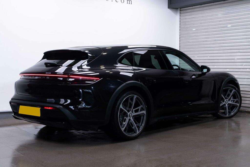 Porsche Taycan Performance Plus 93.4Kwh 4 Cross Turismo 4Wd PJ71LVZ Black #2