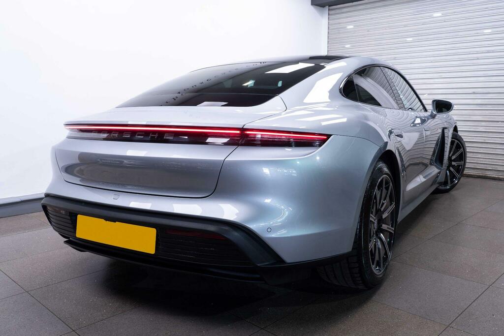Porsche Taycan Performance Plus 93.4Kwh 4S 4Wd A6LUG Silver #4