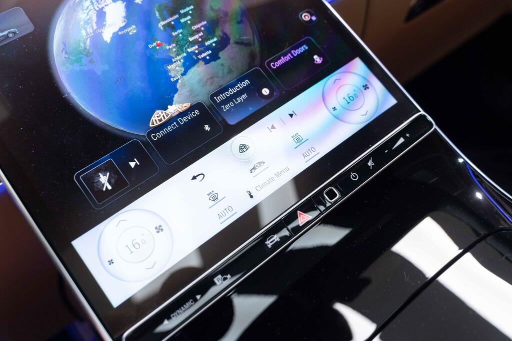 Mercedes-Benz Maybach S Class Maybach First Class S580 4Matic 9G-tronic LB25FDL Black #42