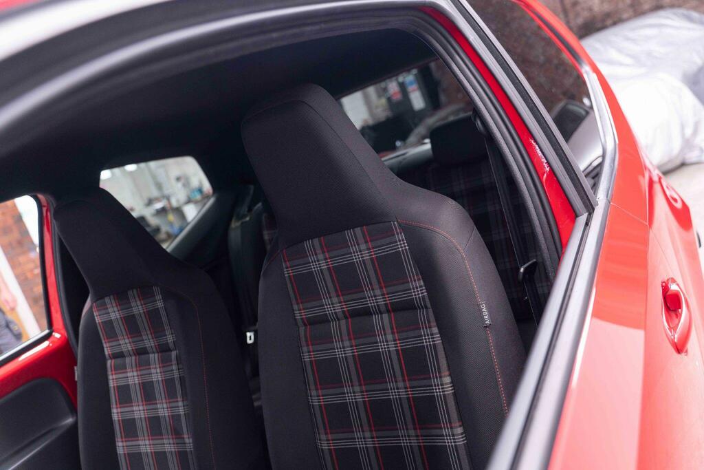 Volkswagen Up 2018 Volkswagen Move Up 1.0 60Ps Red #36